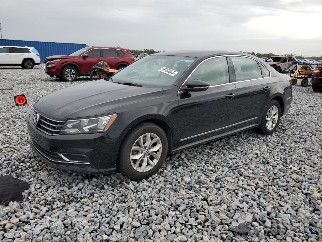 VOLKSWAGEN PASSAT S