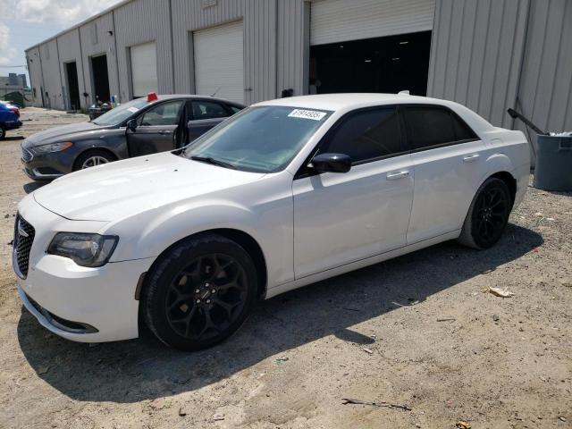 CHRYSLER 300 TOURIN