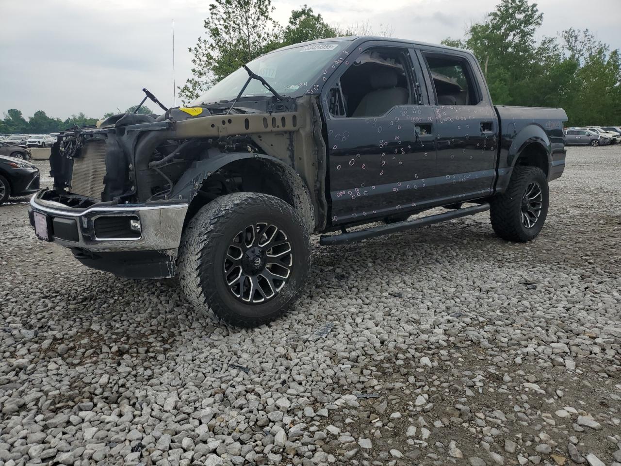 FORD F-150 SUPERCREW