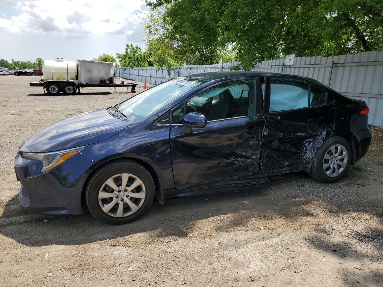 TOYOTA COROLLA LE