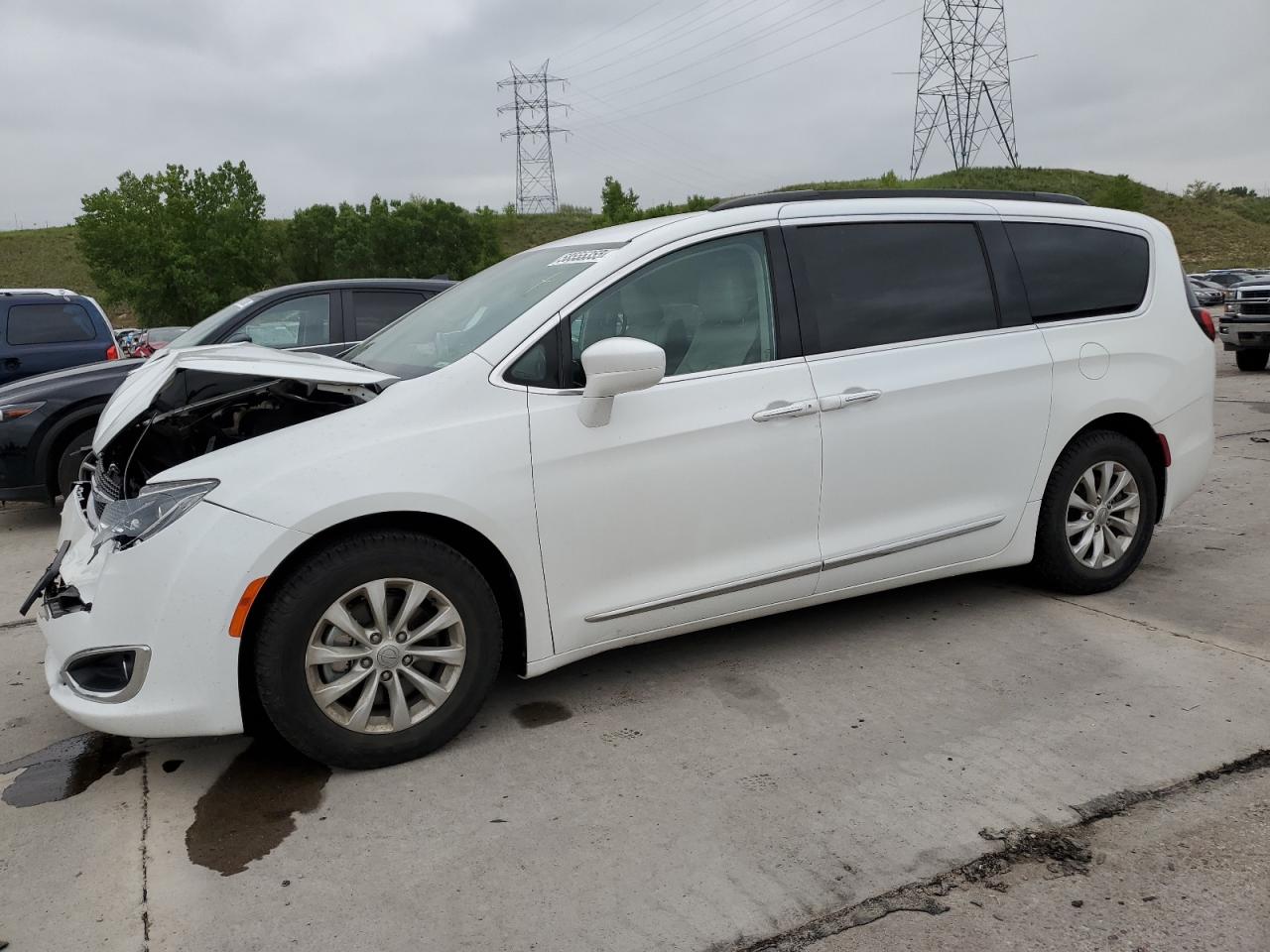 CHRYSLER PACIFICA TOURING L