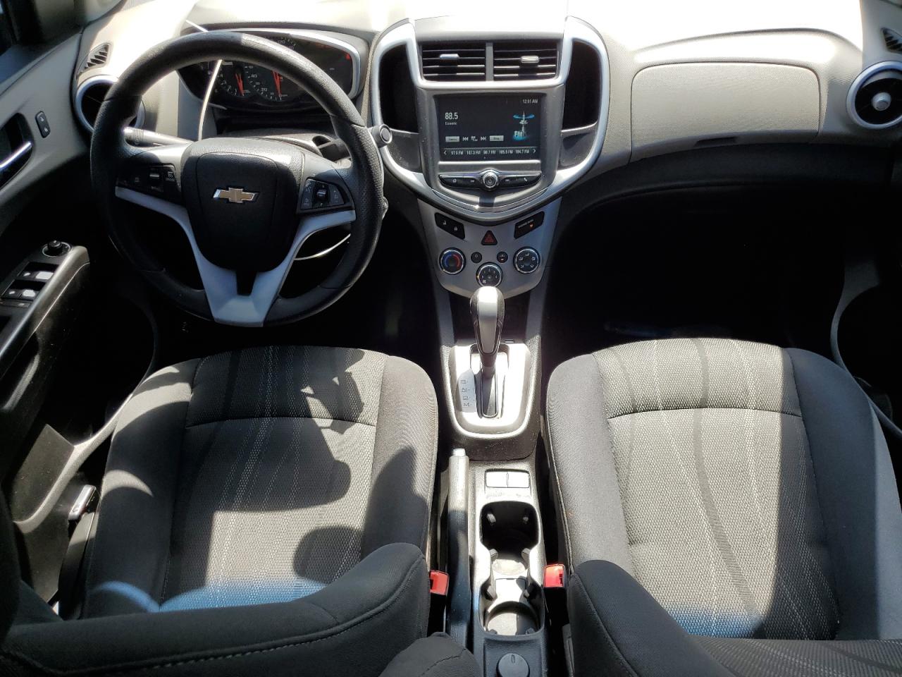 Chevrolet Sonic lt 2017