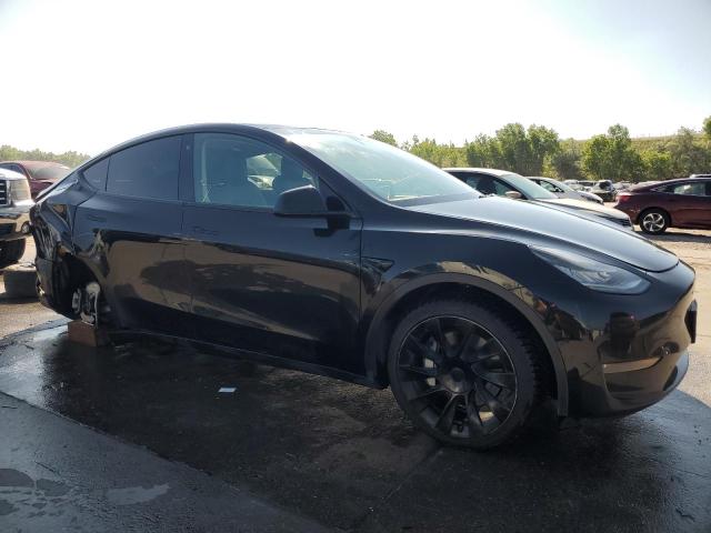 2021 TESLA MODEL Y 5YJYGDEE1MF063111