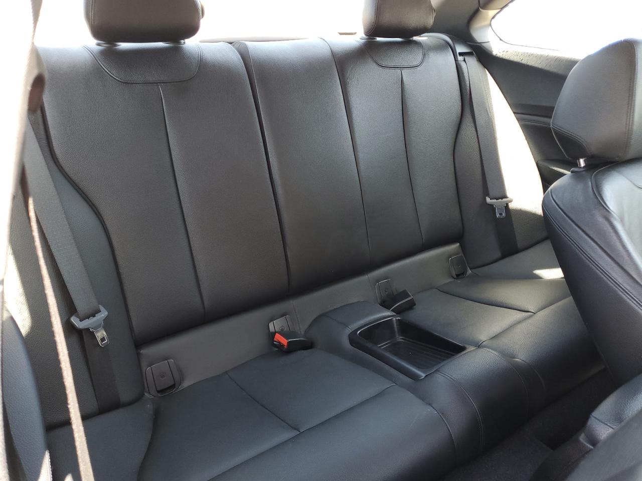 BMW 2 SERIES XI SULEV