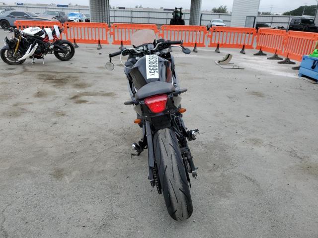 2014 YAMAHA FZ6 R JYARJ18E1EA013427