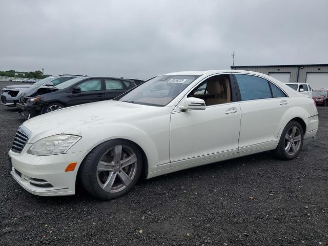 MERCEDES-BENZ S 550 4MAT