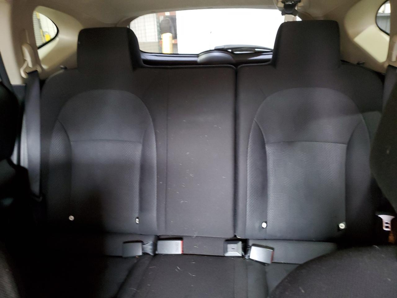 Nissan Rogue s 2013