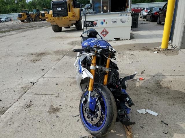 YAMAHA YZFR1 2015 blue  gas JYARN39E5FA001619 photo #3