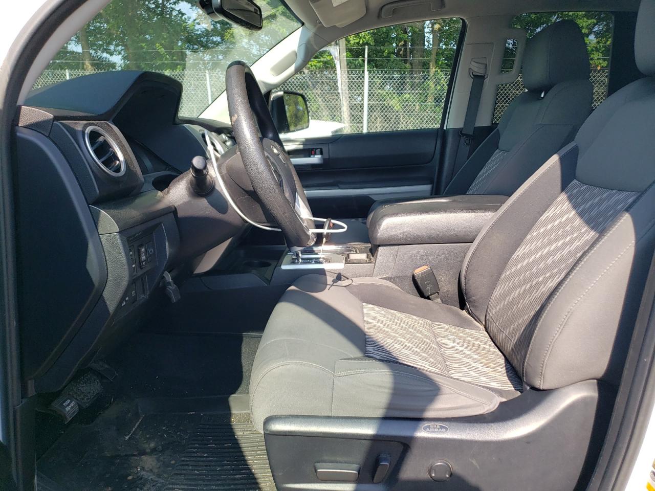 TOYOTA TUNDRA DOUBLE CAB SR