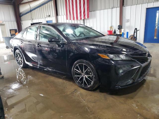 Vin: 4t1g11ak7ru228550, lot: 60466475, toyota camry se night shade 20244