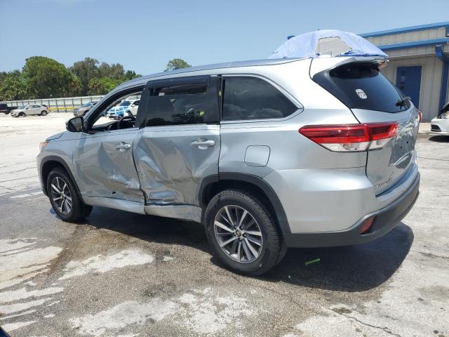 Vin: 5tdkzrfh9hs517726, lot: 62833065, toyota highlander se 20172