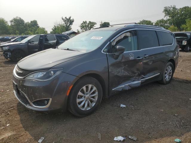 Vin: 2c4rc1bg7jr100666, lot: 54362545, chrysler pacifica touring l 2018 img_1