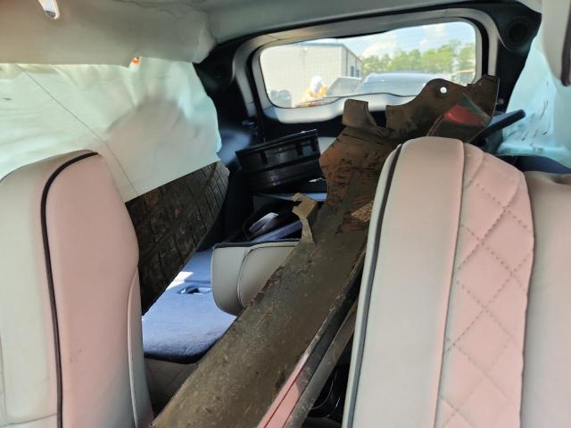 2019 JEEP GRAND CHER 1C4RJFJT2KC800588