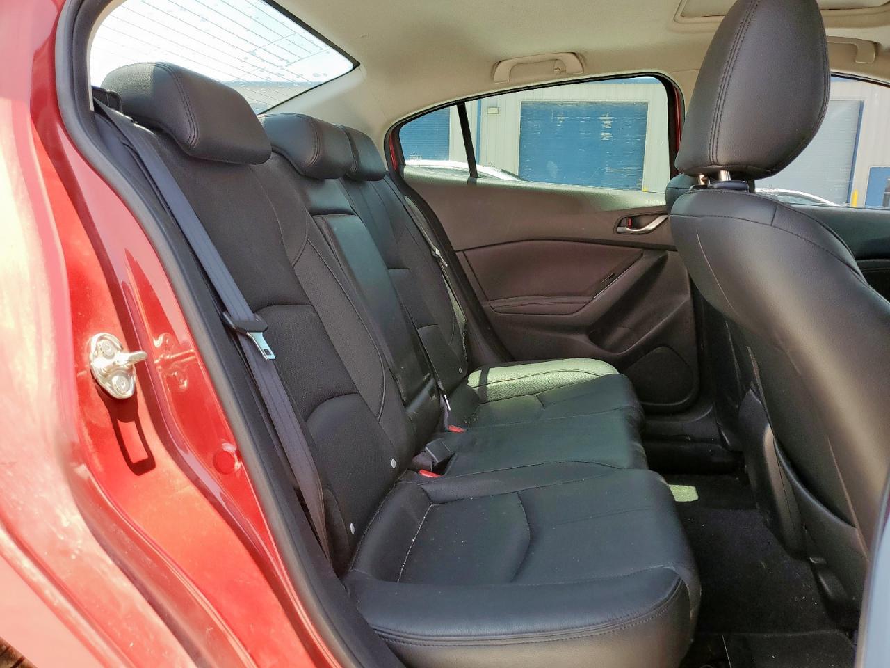 MAZDA 3 GRAND TOURING