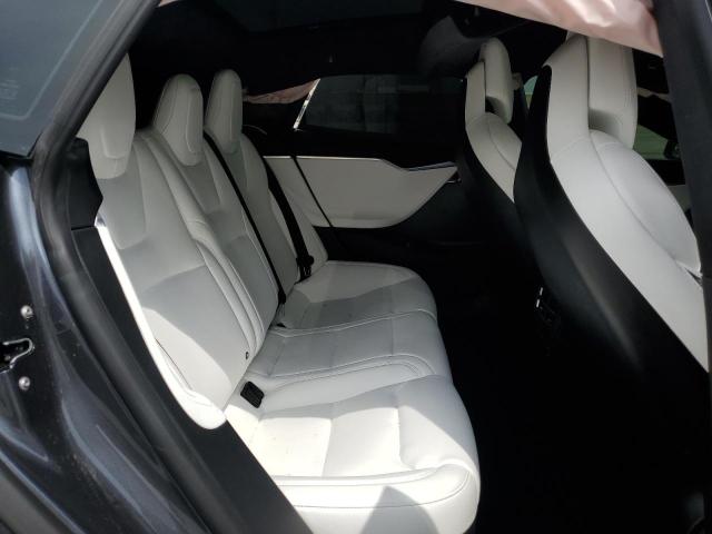 2017 TESLA MODEL S 5YJSA1E40HF227256