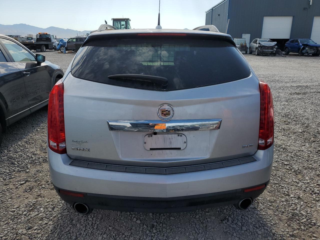 CADILLAC SRX