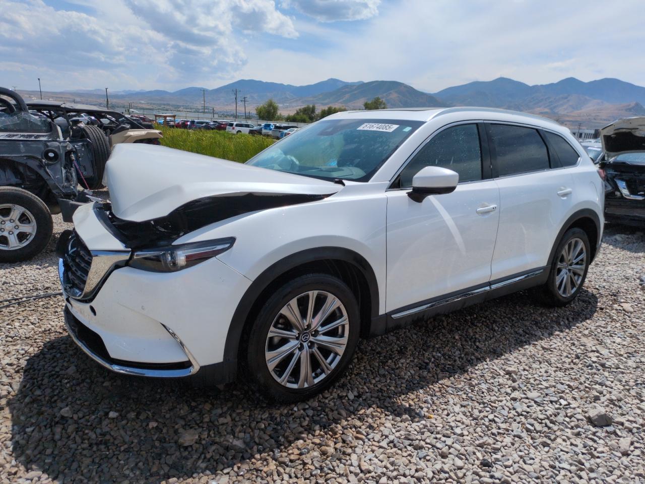 MAZDA CX-9 SIGNATURE