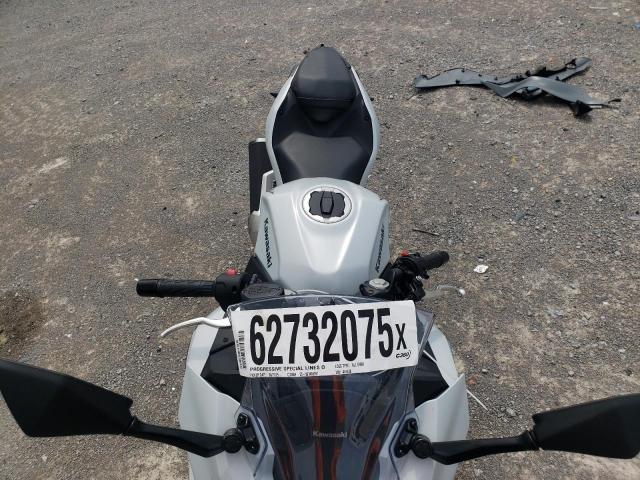 2025 KAWASAKI EX500 H ML5EXGH1XSDA41638