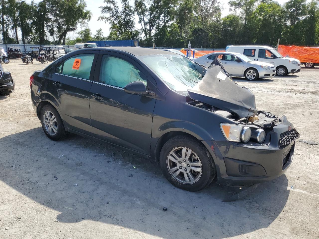 Chevrolet Sonic lt 2014