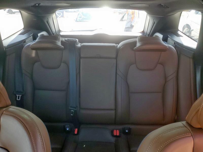 2022 VOLVO XC60 B6 IN YV4062RL2N1983009