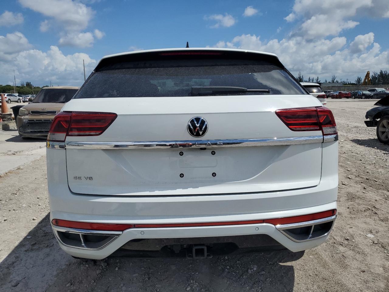 Volkswagen Atlas cros 2020