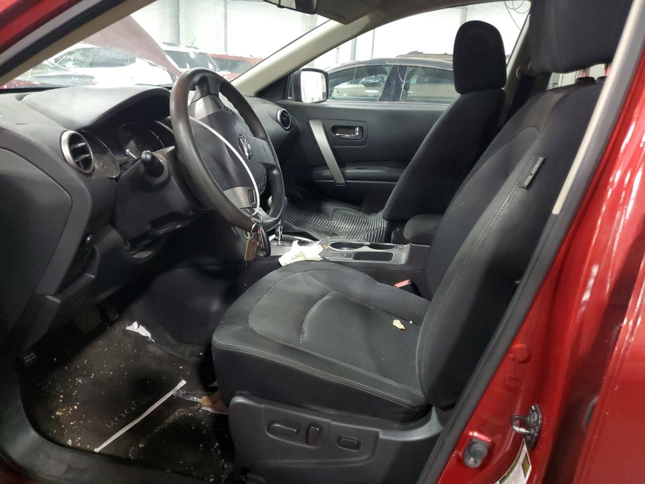 Nissan Rogue s 2013