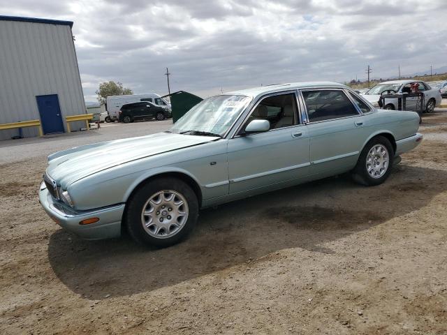 JAGUAR XJ8 2001 silver  gas SAJDA14C51LF34401 photo #1