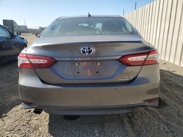 2018 TOYOTA CAMRY HYBR 4T1B21HK8JU504784