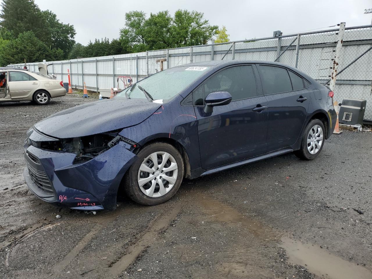 TOYOTA COROLLA LE