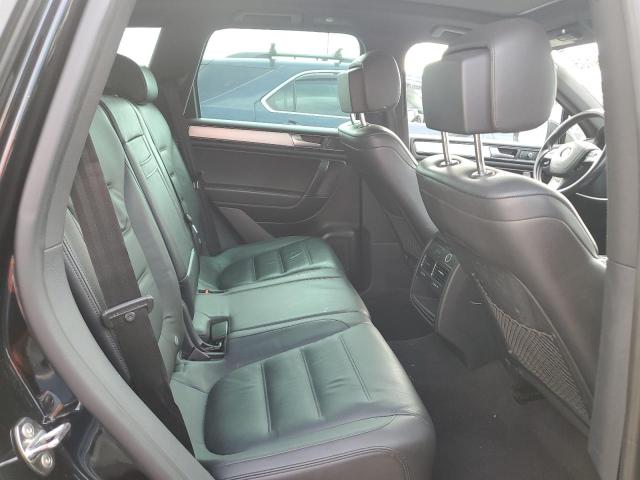 2017 VOLKSWAGEN TOUAREG WO WVGRF7BPXHD004758