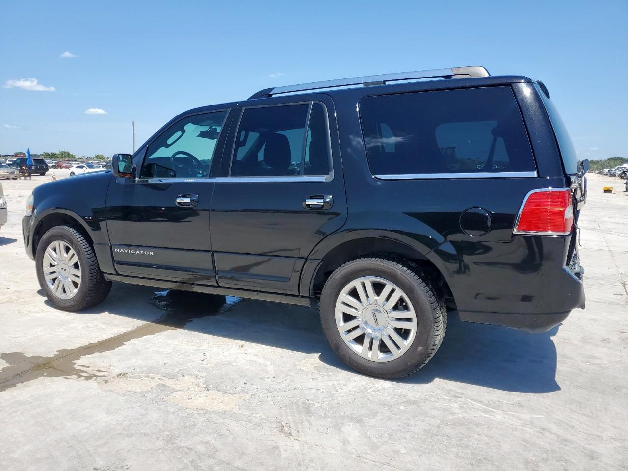 LINCOLN NAVIGATOR