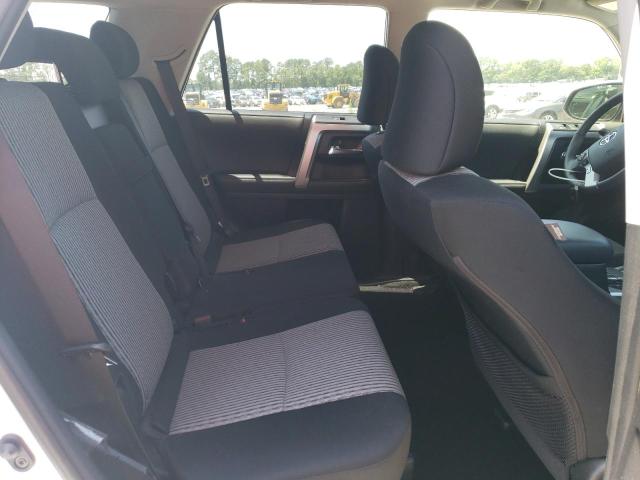 2024 TOYOTA 4RUNNER SR JTEEU5JR8R5314382