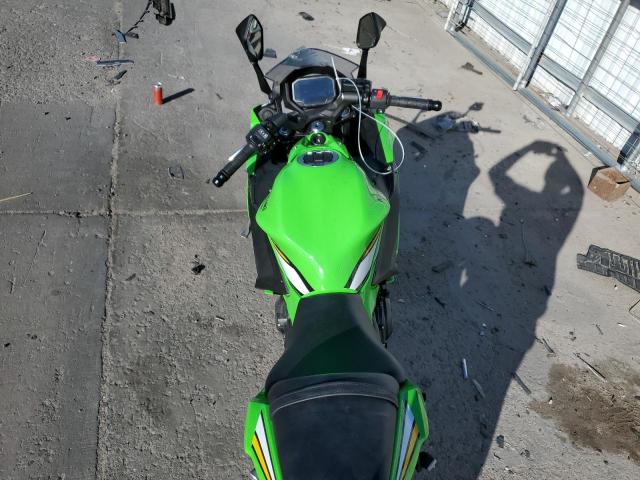 2025 KAWASAKI EX650 P ML5EXEP15SDAE8496