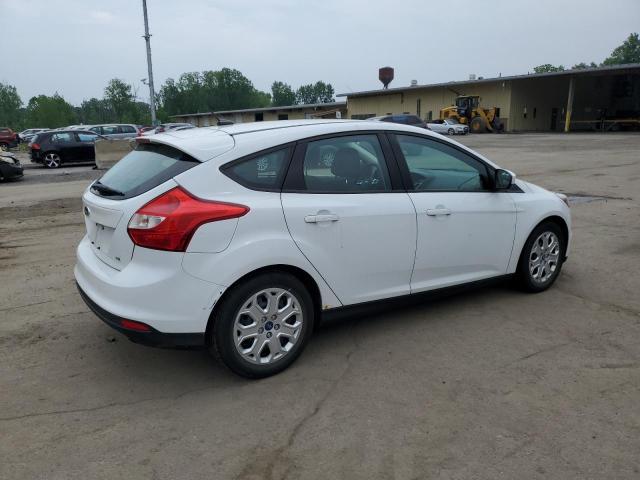 Vin: 1fahp3k26cl193424, lot: 59957935, ford focus se 20123