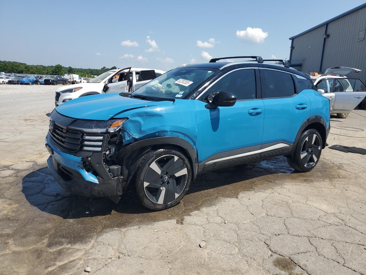 NISSAN KICKS SR