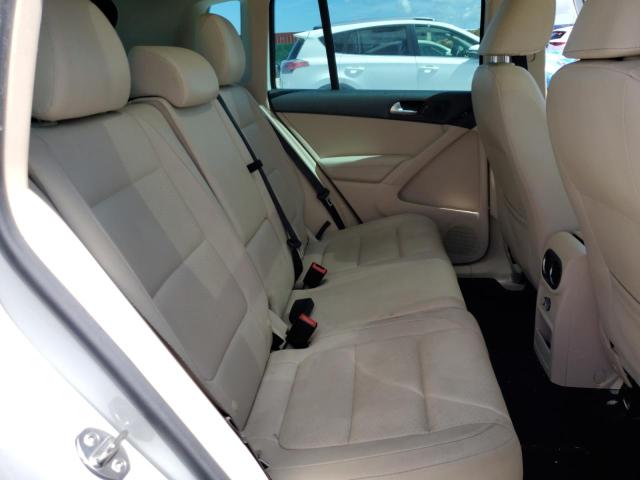 2017 VOLKSWAGEN TIGUAN WOL WVGRV7AX8HK003706