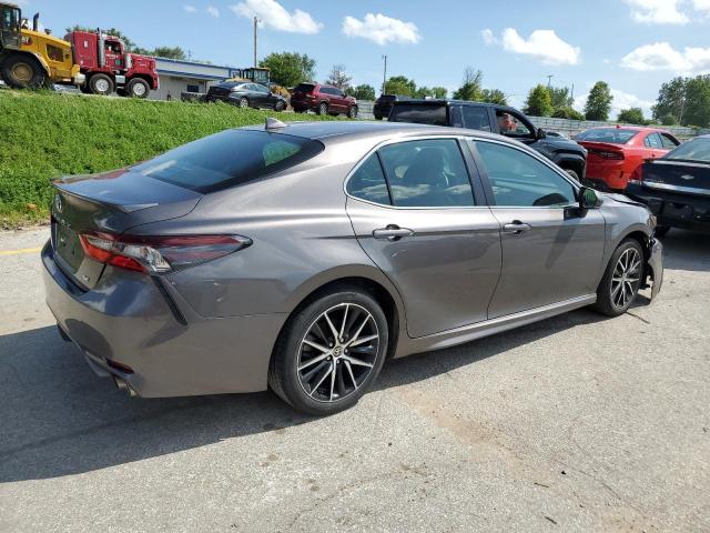 Vin: 4t1g11ak4ru880297, lot: 61378695, toyota camry se night shade 20243