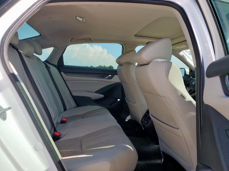 2021 HONDA ACCORD TOU 1HGCV3F92MA013498