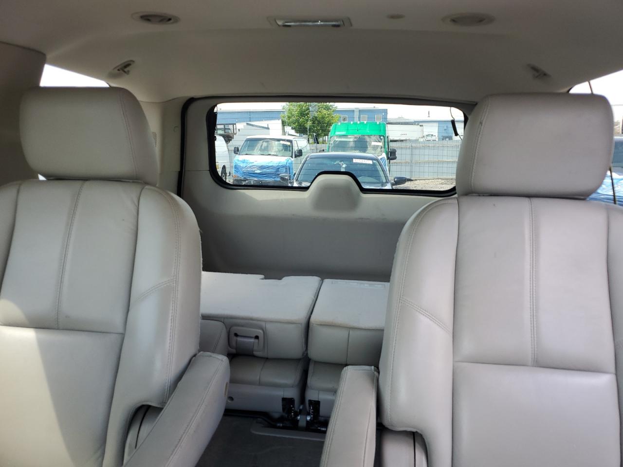 CHEVROLET TAHOE K1500 LT