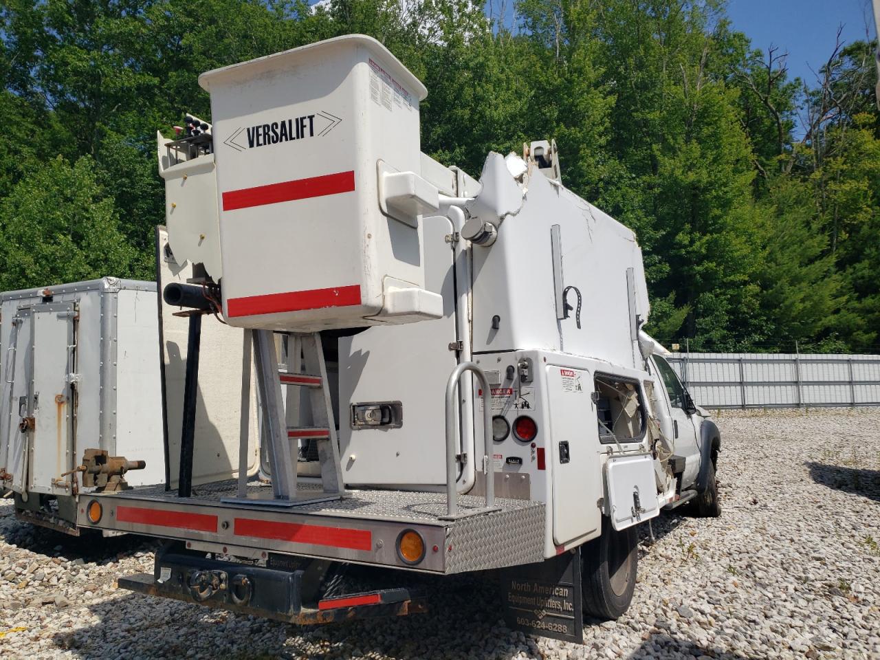 FORD F-550 SUPER DUTY