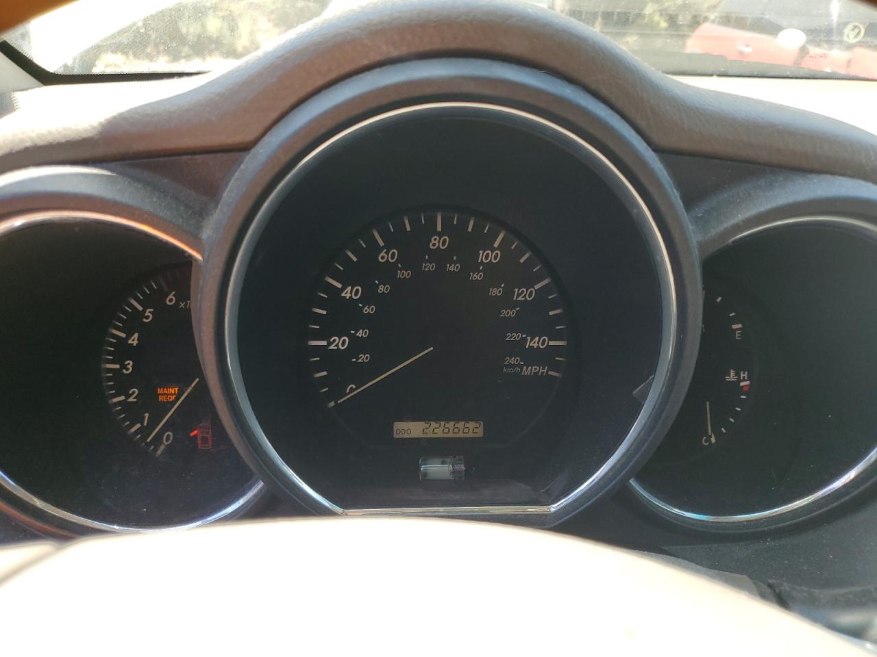 Lot #3302105119 2006 LEXUS RX 330