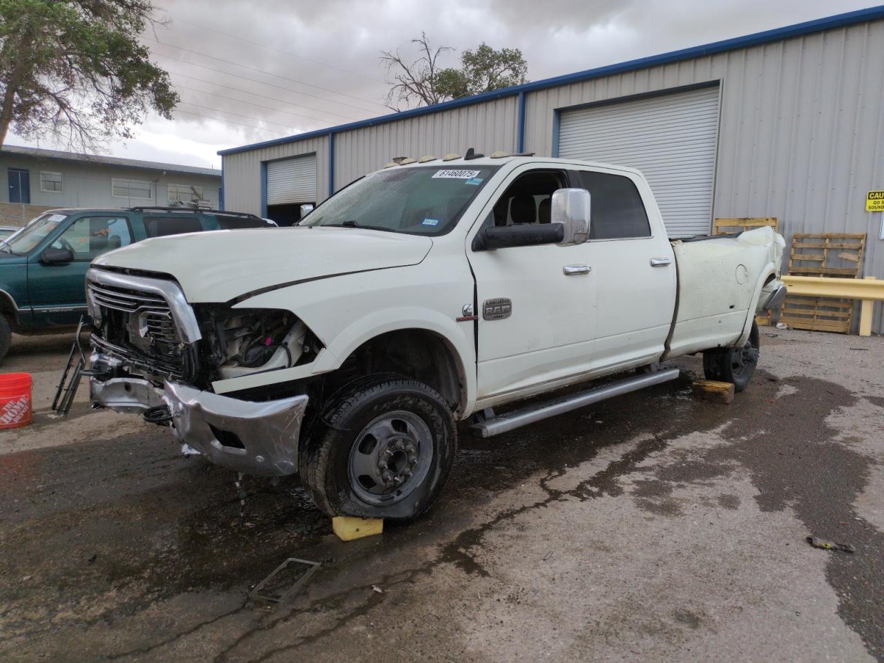 RAM 3500 LONGHORN