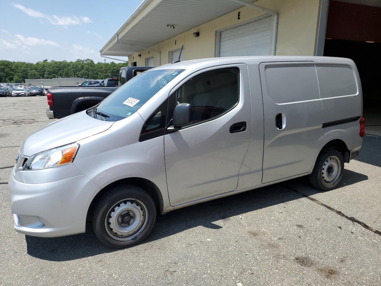 NISSAN NV200 2.5S