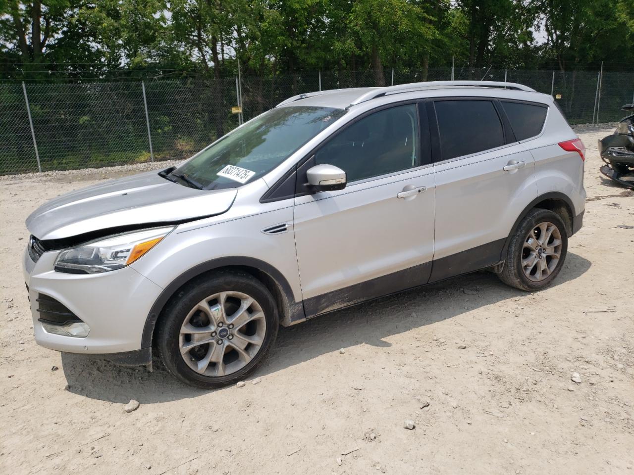 FORD ESCAPE TITANIUM