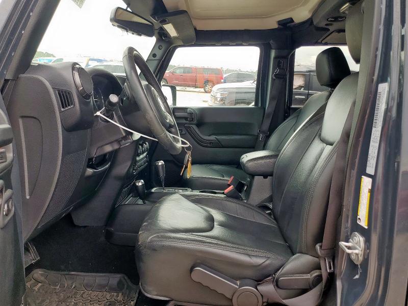 2017 JEEP WRANGLER U 1C4BJWEGXHL620007