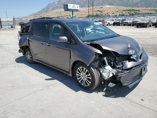 2020 TOYOTA SIENNA XLE 5TDYZ3DCXLS073313