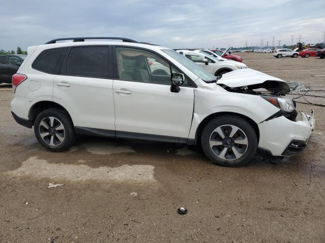 Vin: jf2sjaec0hh411976, lot: 58595335, subaru forester 2.5i premium 20174