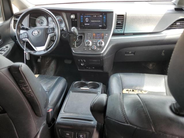 2016 TOYOTA SIENNA SE 5TDXK3DC4GS720388