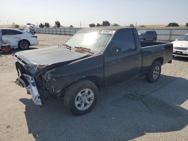 NISSAN D21 SHORT