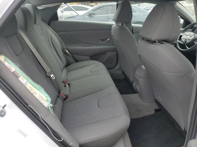 2024 HYUNDAI ELANTRA SE KMHLL4DGXRU817951